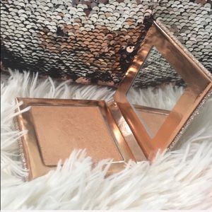 Dose of Colors LE Highlighter in “Feugo”